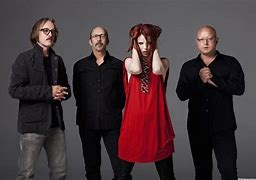 ’90s Punk Rock Band Garbage Drops New EP “Lie To Me”